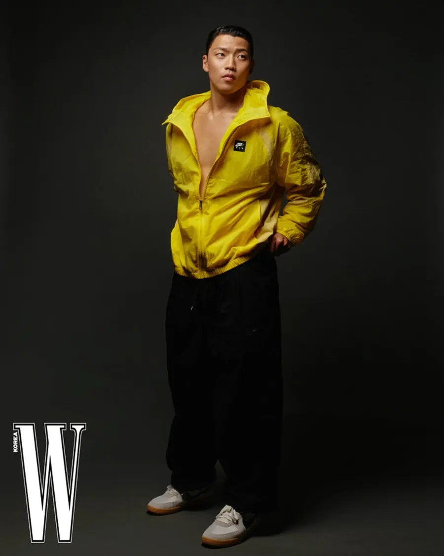MEOVV & Hwang Hee Chan @ W Korea August 2025