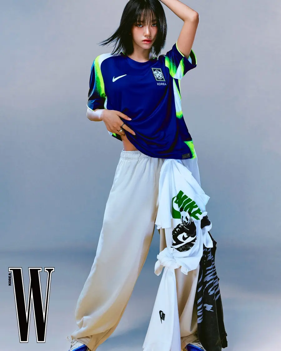 MEOVV & Hwang Hee Chan @ W Korea August 2025