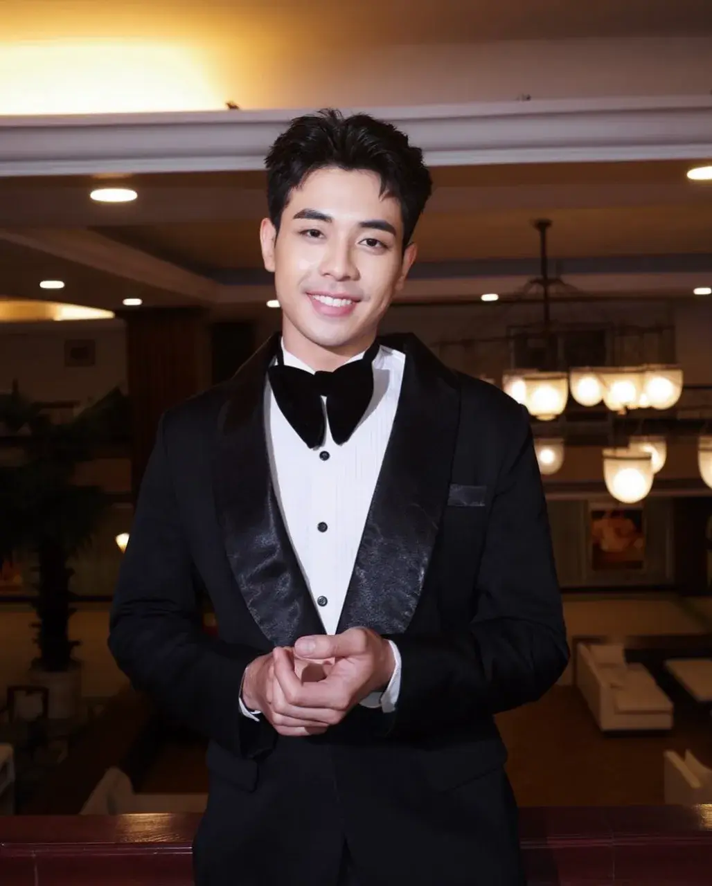 หล่อจัง