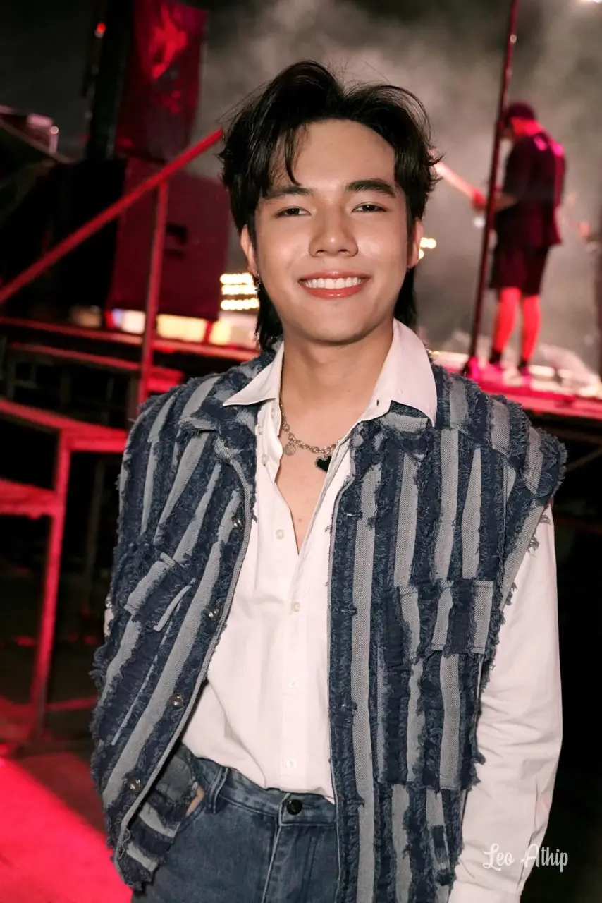 น้องลีโอ อธิป โสดา ไมค์ปลดหนี้