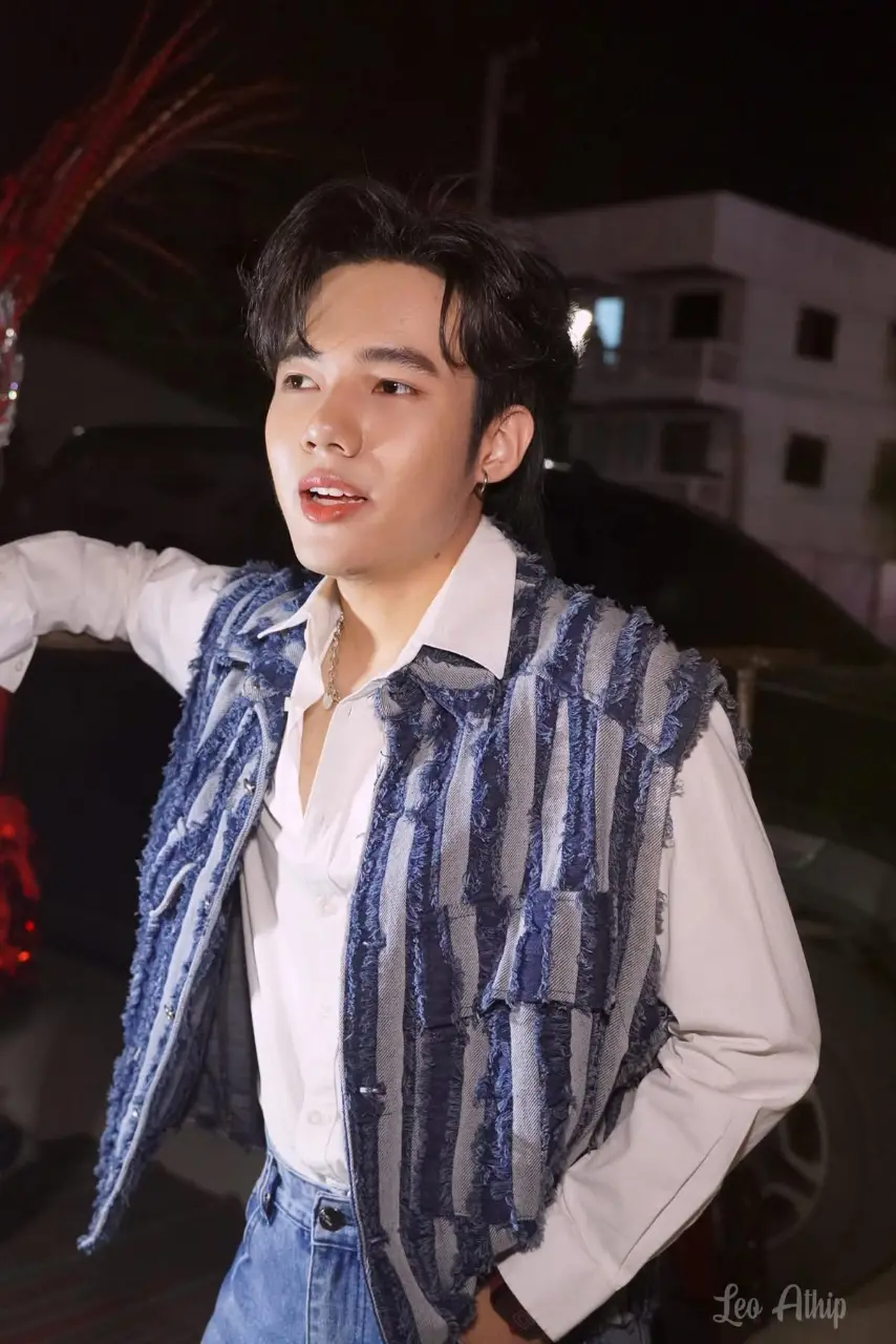 น้องลีโอ อธิป โสดา ไมค์ปลดหนี้