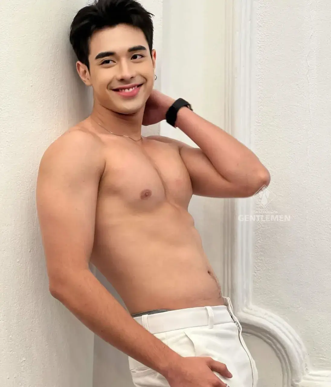 หล่อน่ารัก