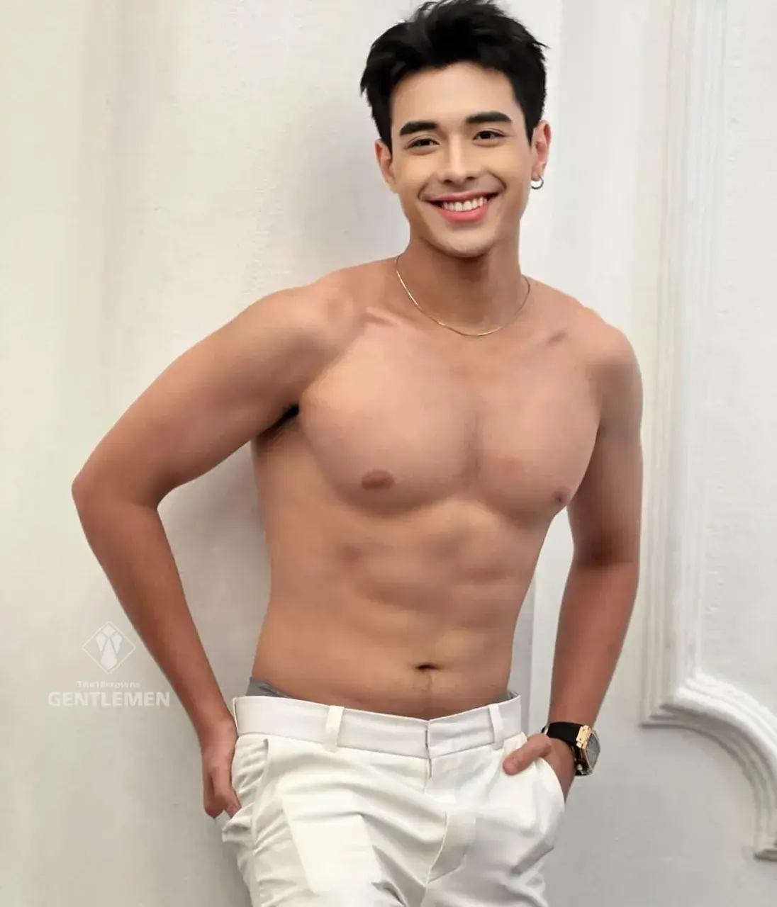 หล่อน่ารัก