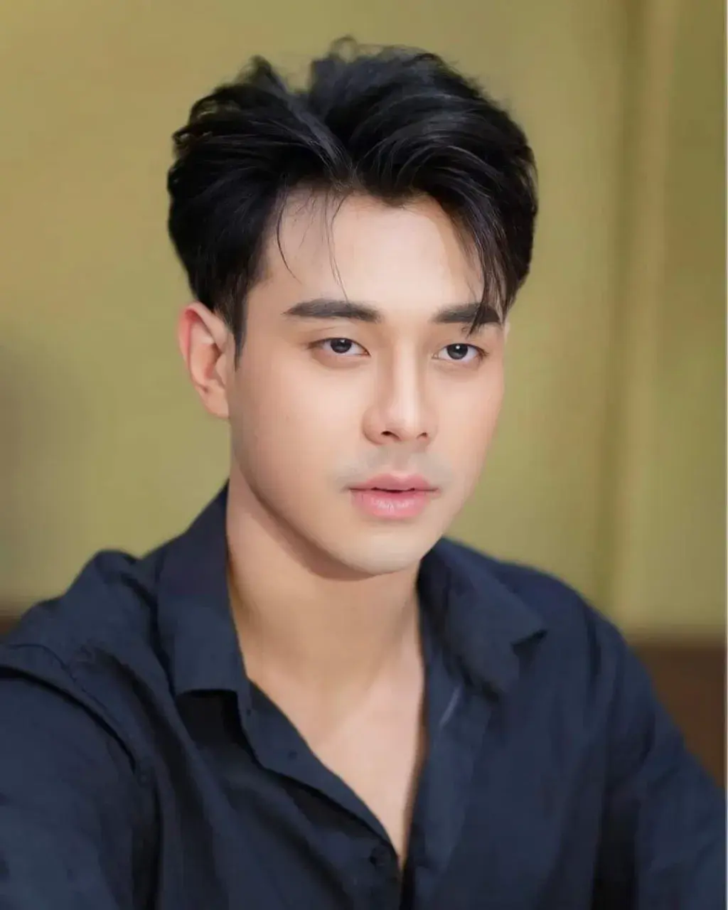 หล่อน่ารัก