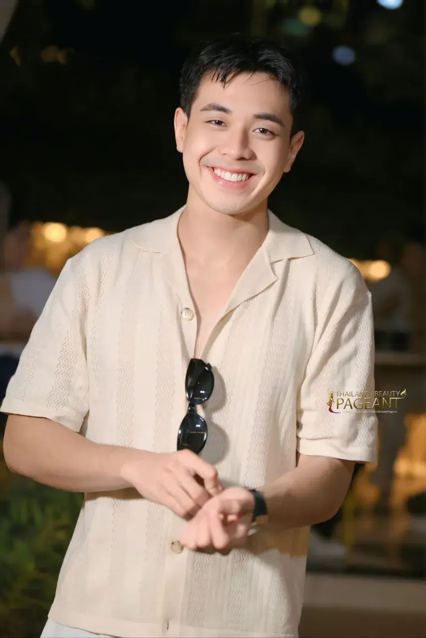 หล่อน่ารัก