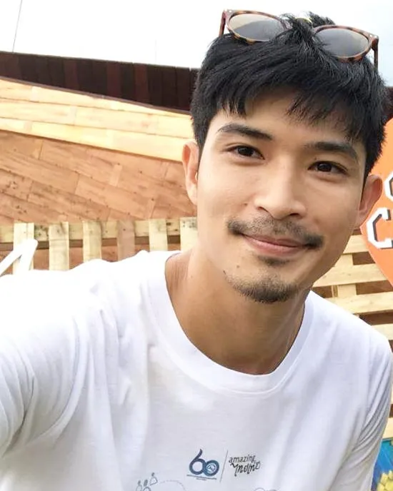 อาเล็กกับผองเพื่อน