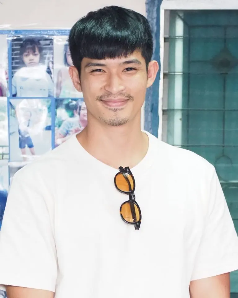 อาเล็กกับผองเพื่อน