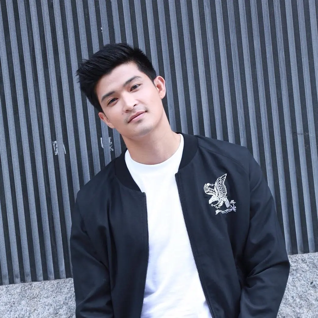 อาเล็กกับผองเพื่อน