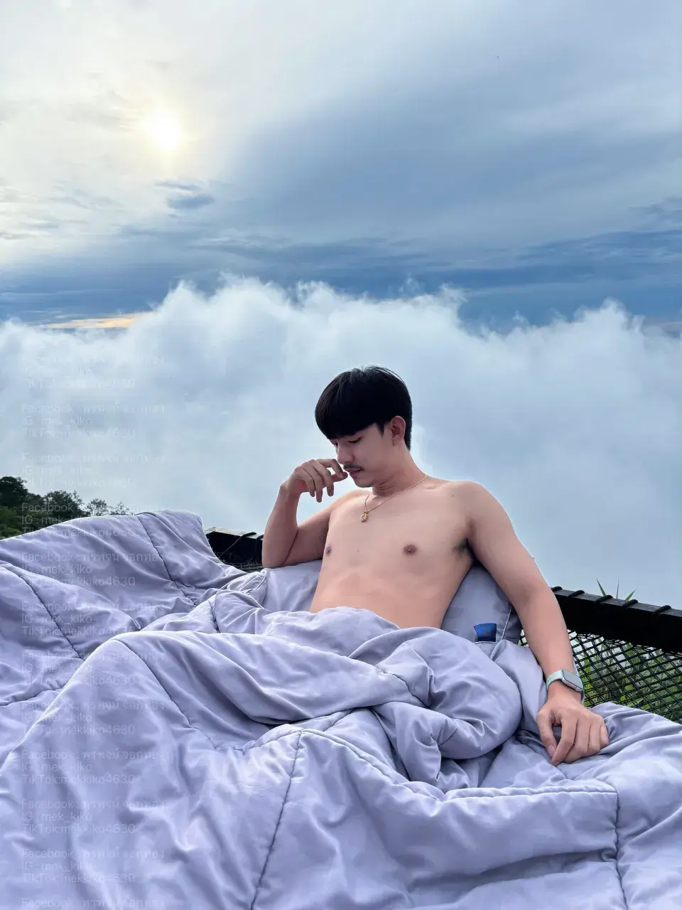 สองรักสุดเสว