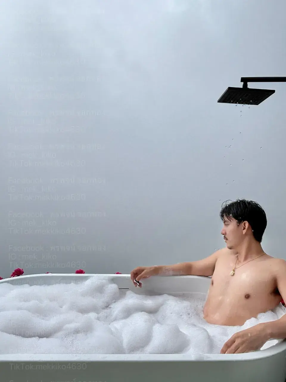 สองรักสุดเสว