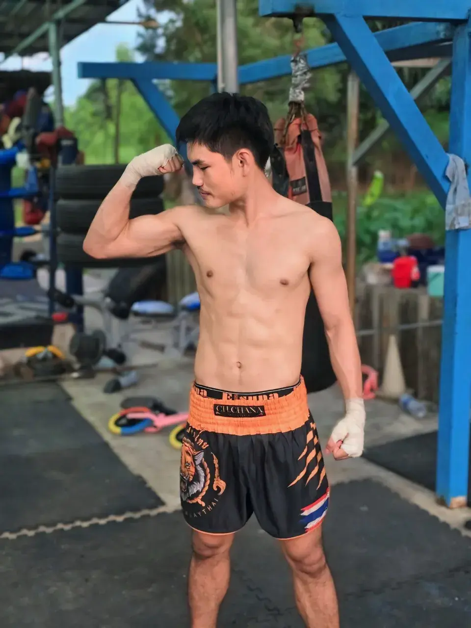 แซ่บแบบตำมั่ว