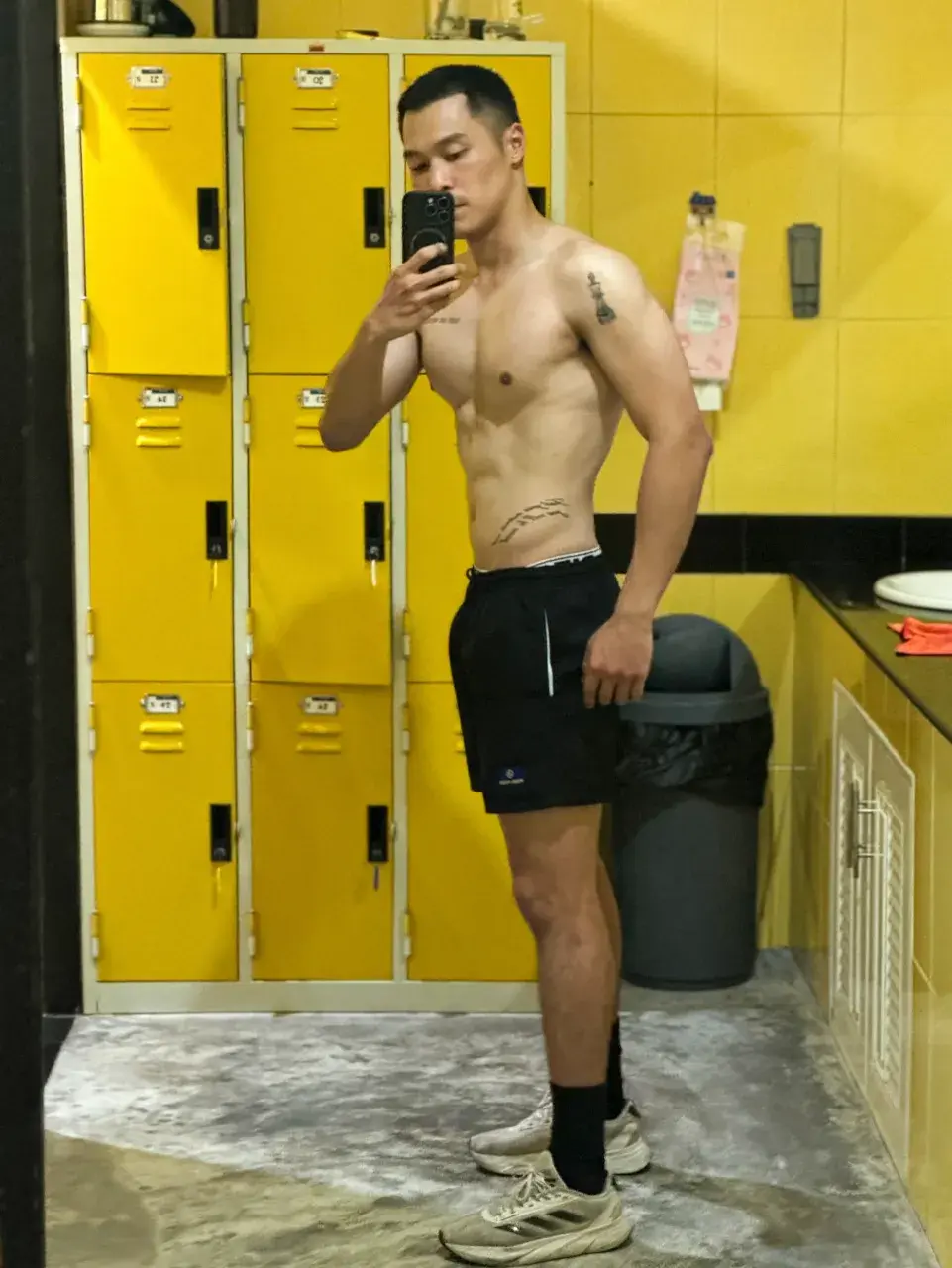 ยั่ววววให่