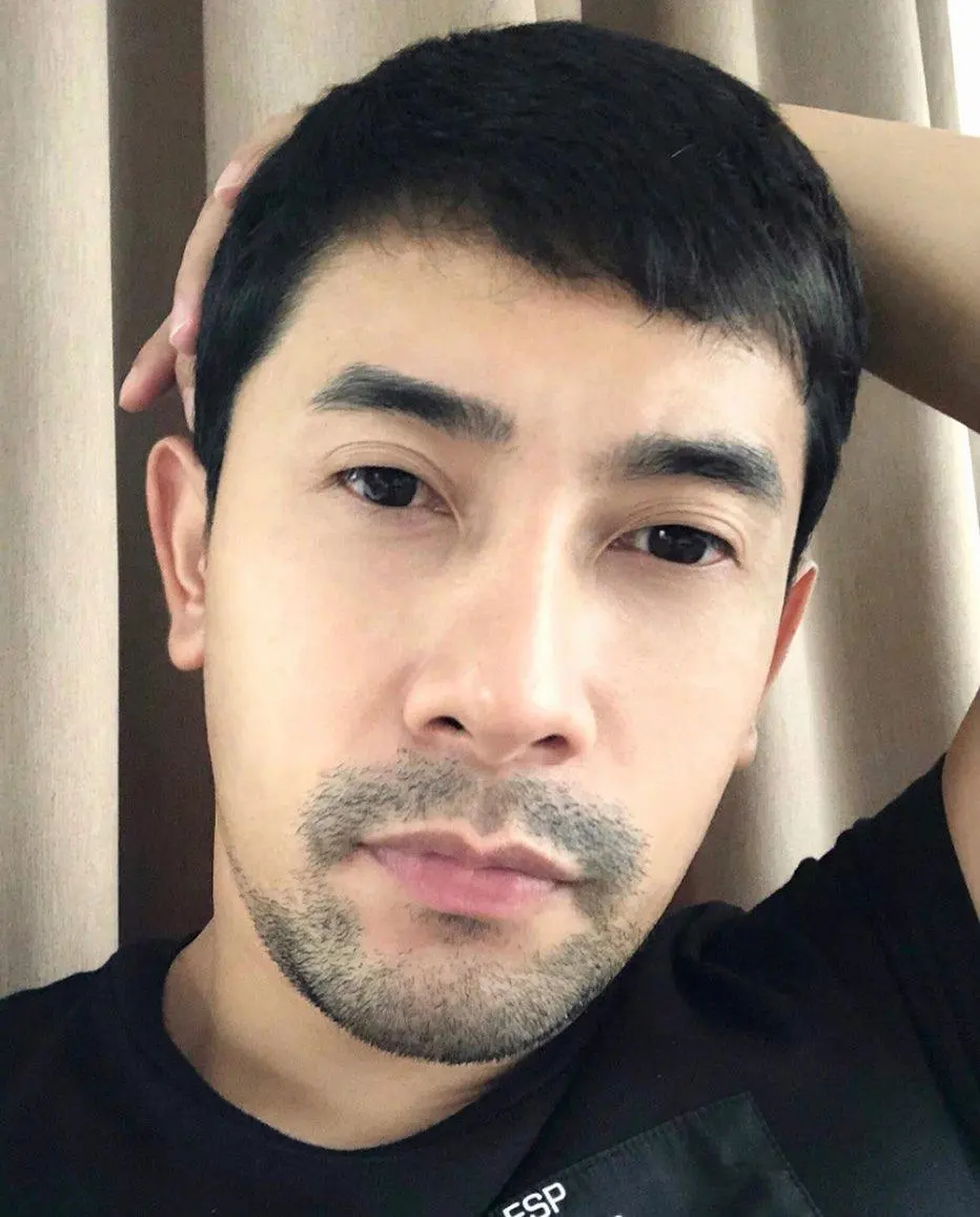 ลองมองสิเออ