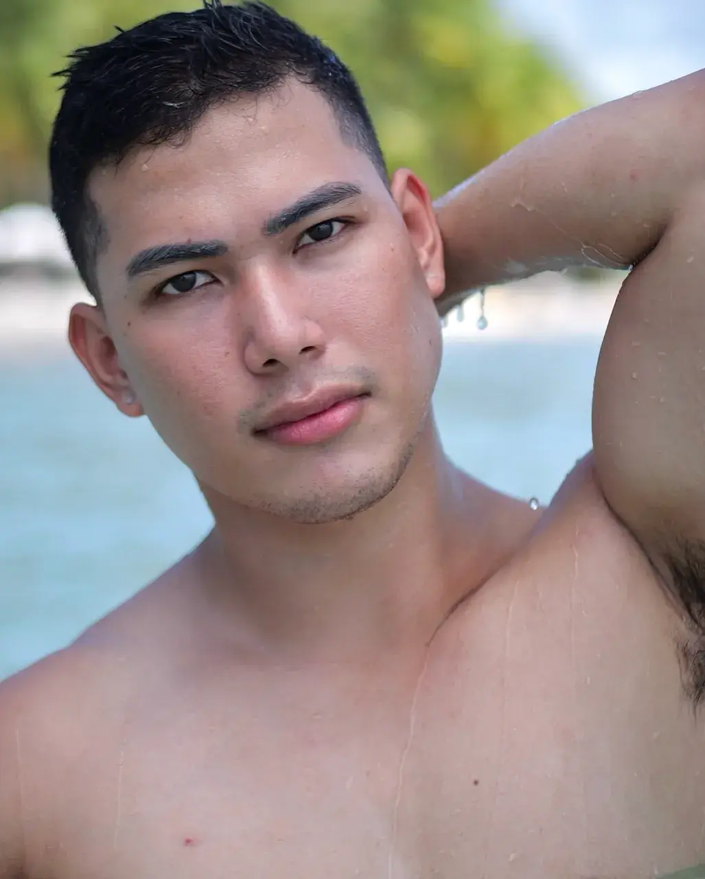 หม่ำหมีกีสั่น