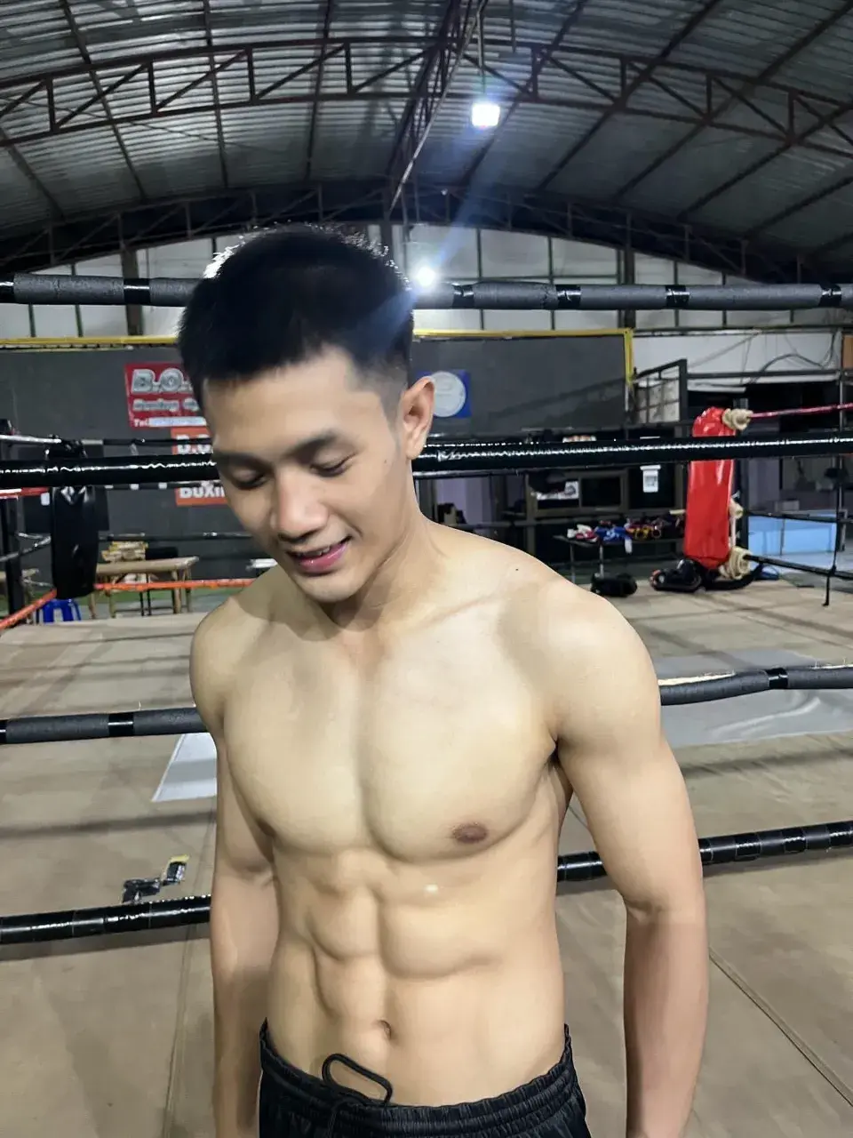 เห็นแล้วสั่นอยากโดน