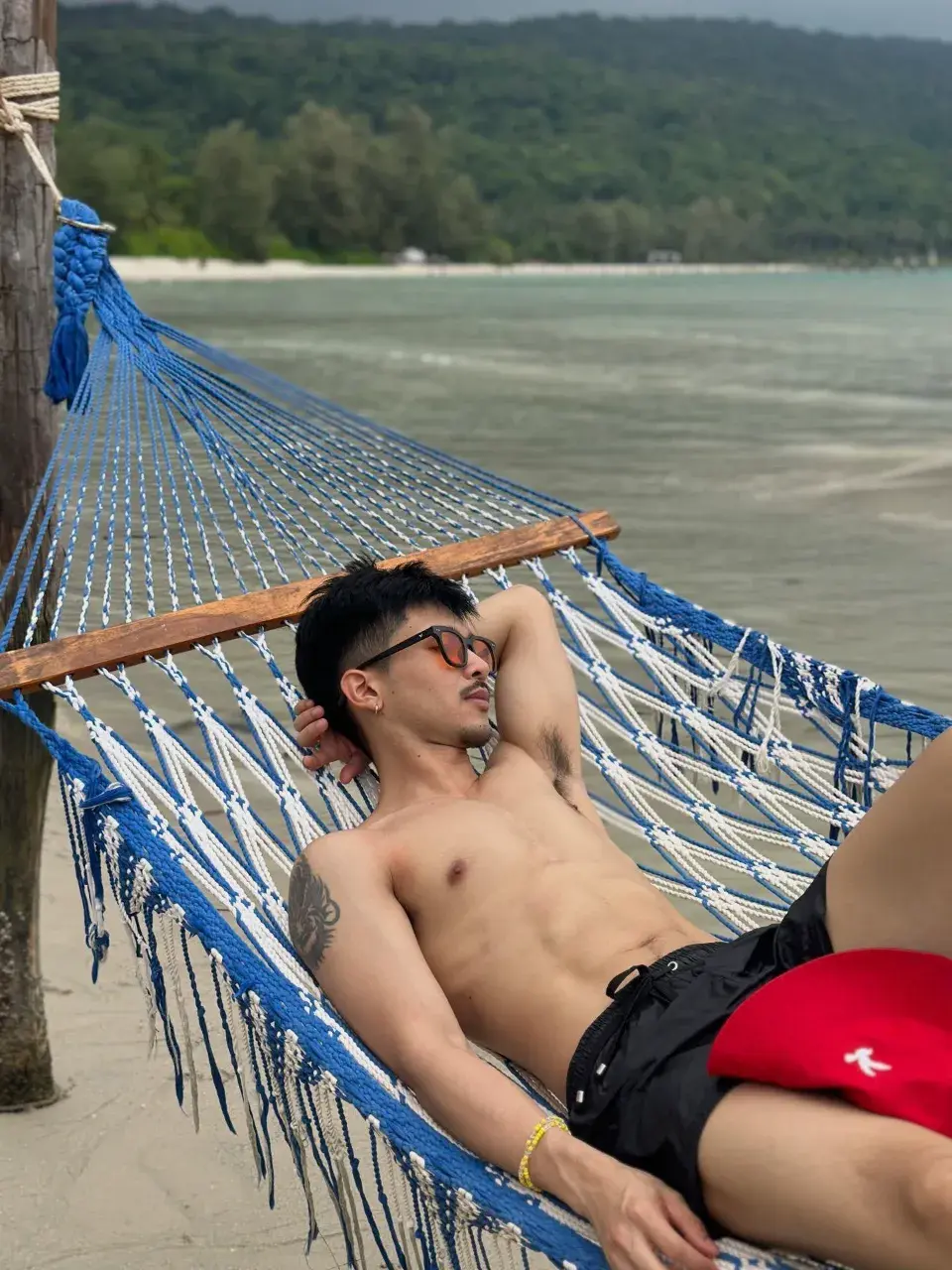 เห็นแล้วสั่นอยากโดน