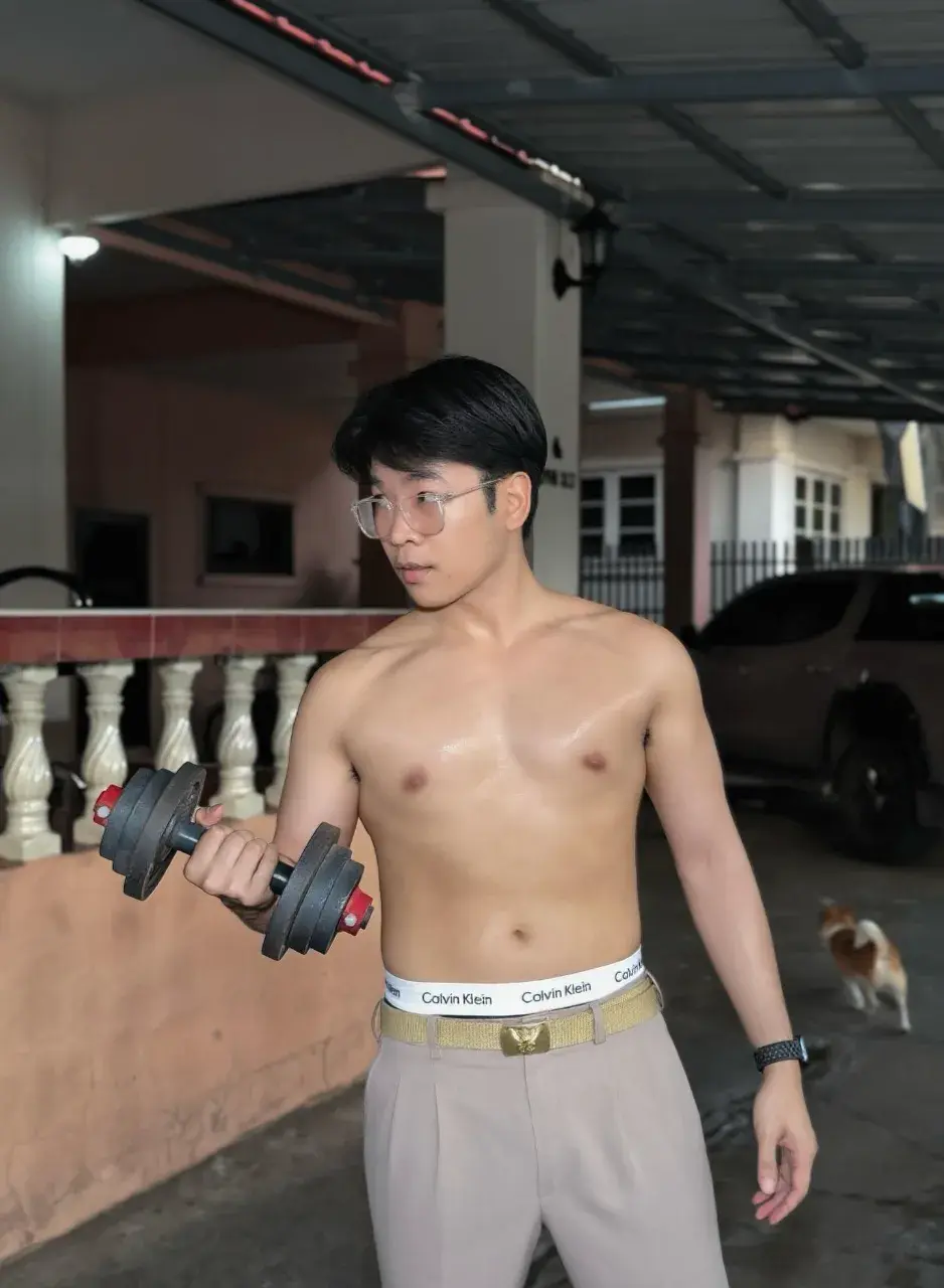 อยากรักกับเธอ