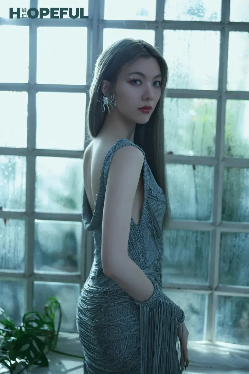 ออม-กรณ์นภัส @ HOPEFUL China June 2025