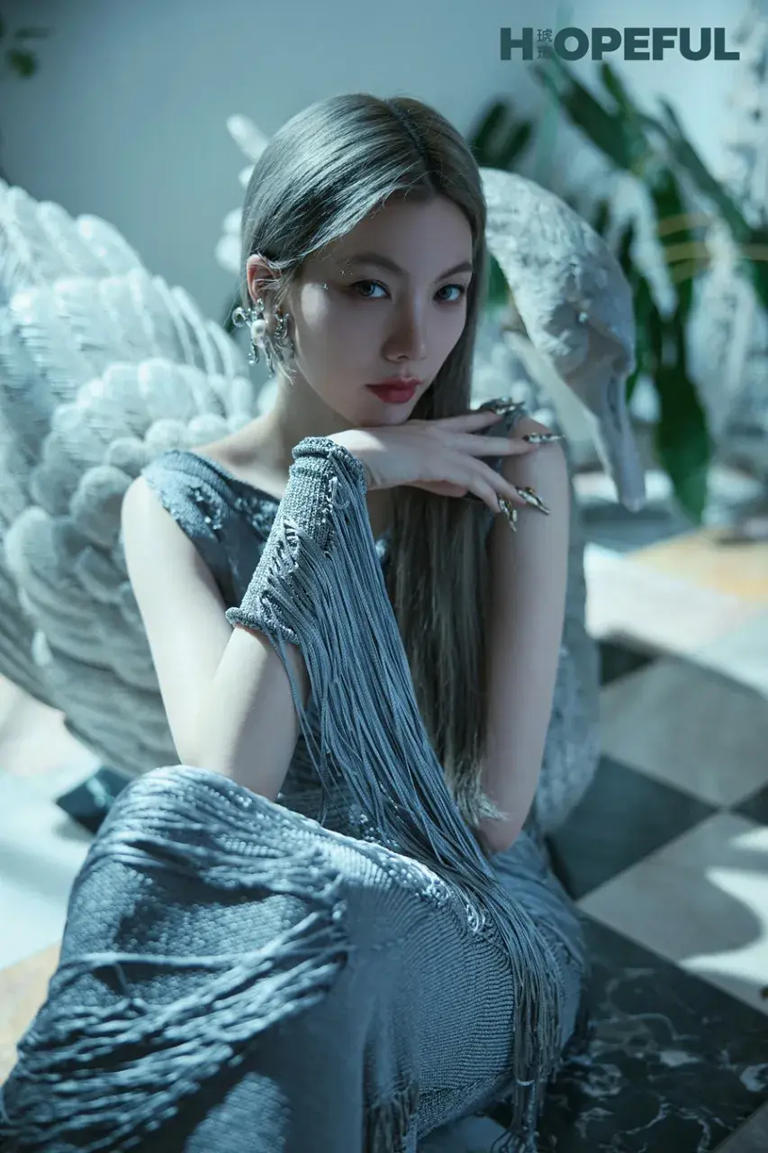 ออม-กรณ์นภัส @ HOPEFUL China June 2025