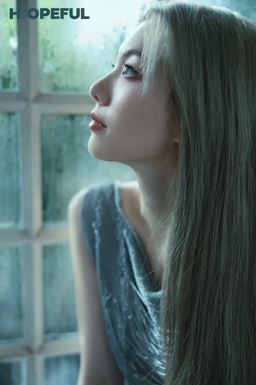 ออม-กรณ์นภัส @ HOPEFUL China June 2025