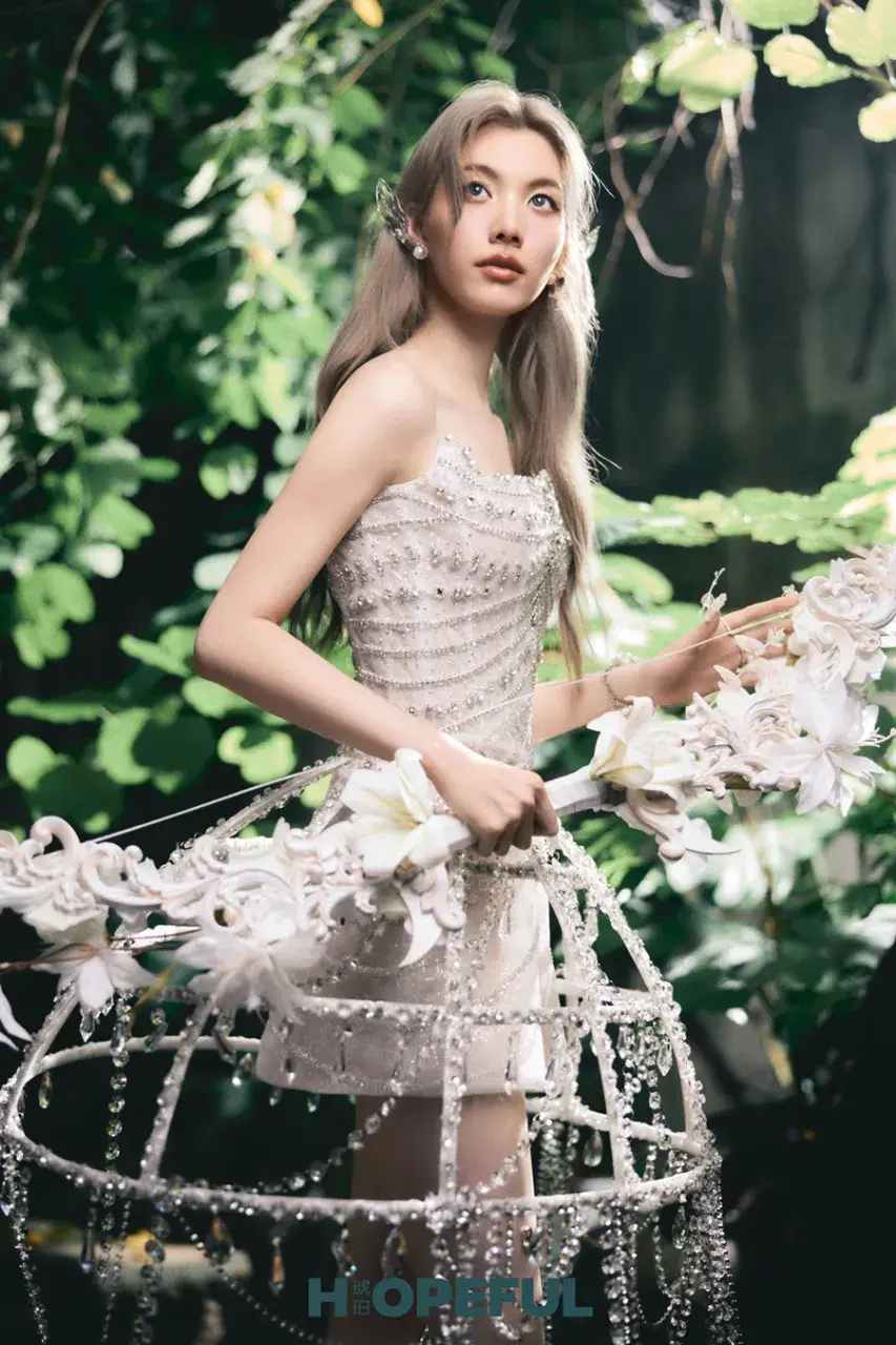 ออม-กรณ์นภัส @ HOPEFUL China June 2025