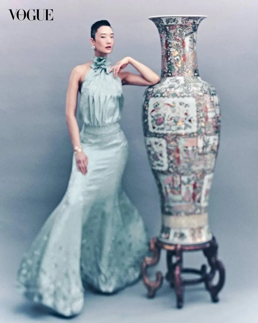 ออกแบบ-ชุติมณฑน์ @ VOGUE Thailand July 2025