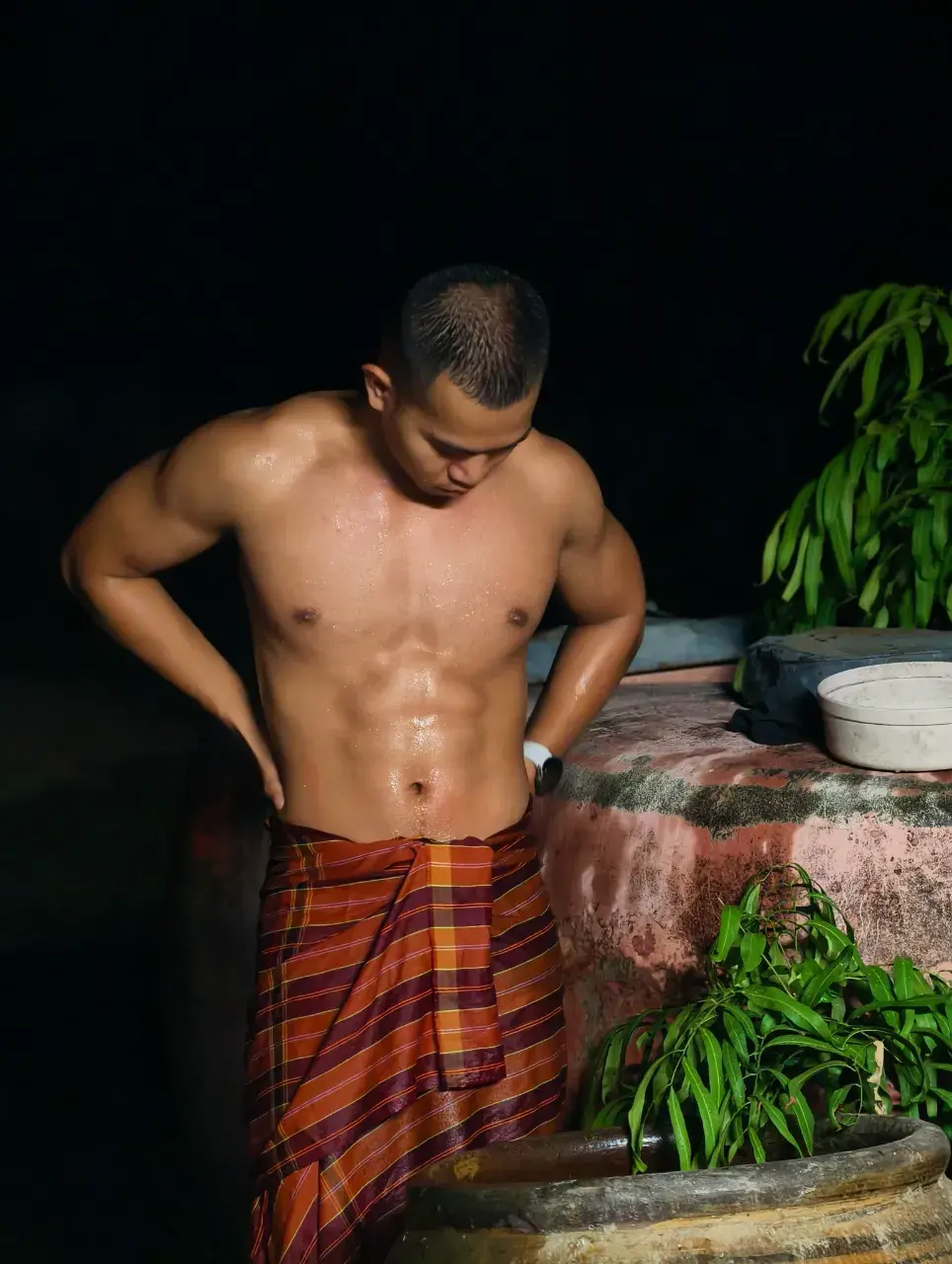 ไทบ้านสะท้านน้ำแตก