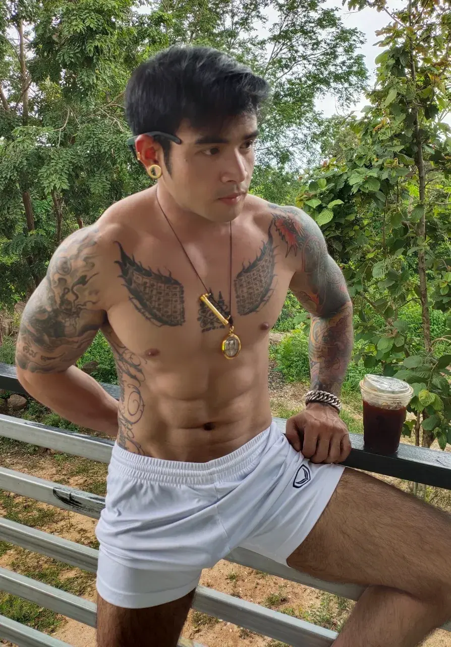 ไทบ้านสะท้านน้ำแตก