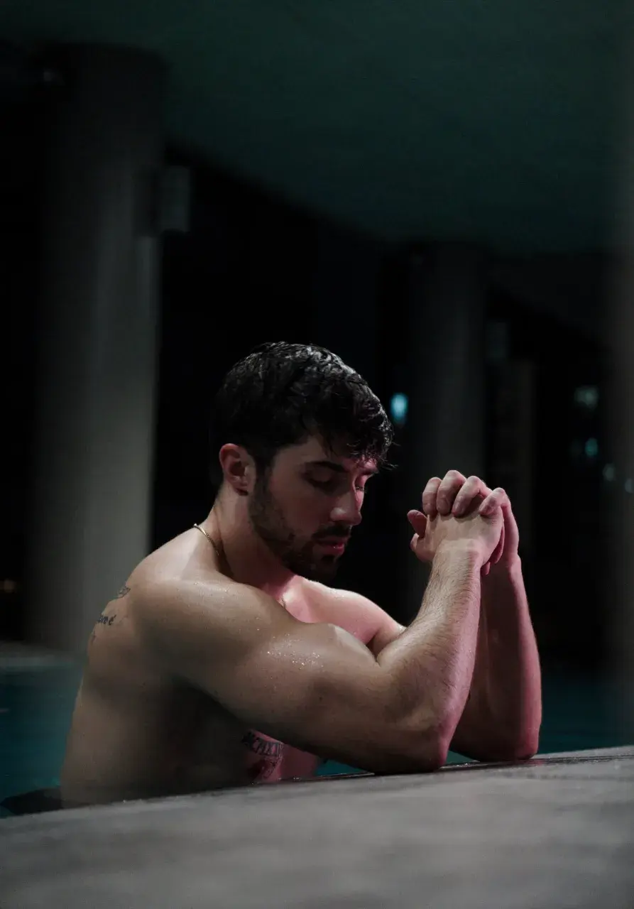 ขอ2เลือกไม่ถูก จะหนุ่มไทยหรือสาย.ฝ