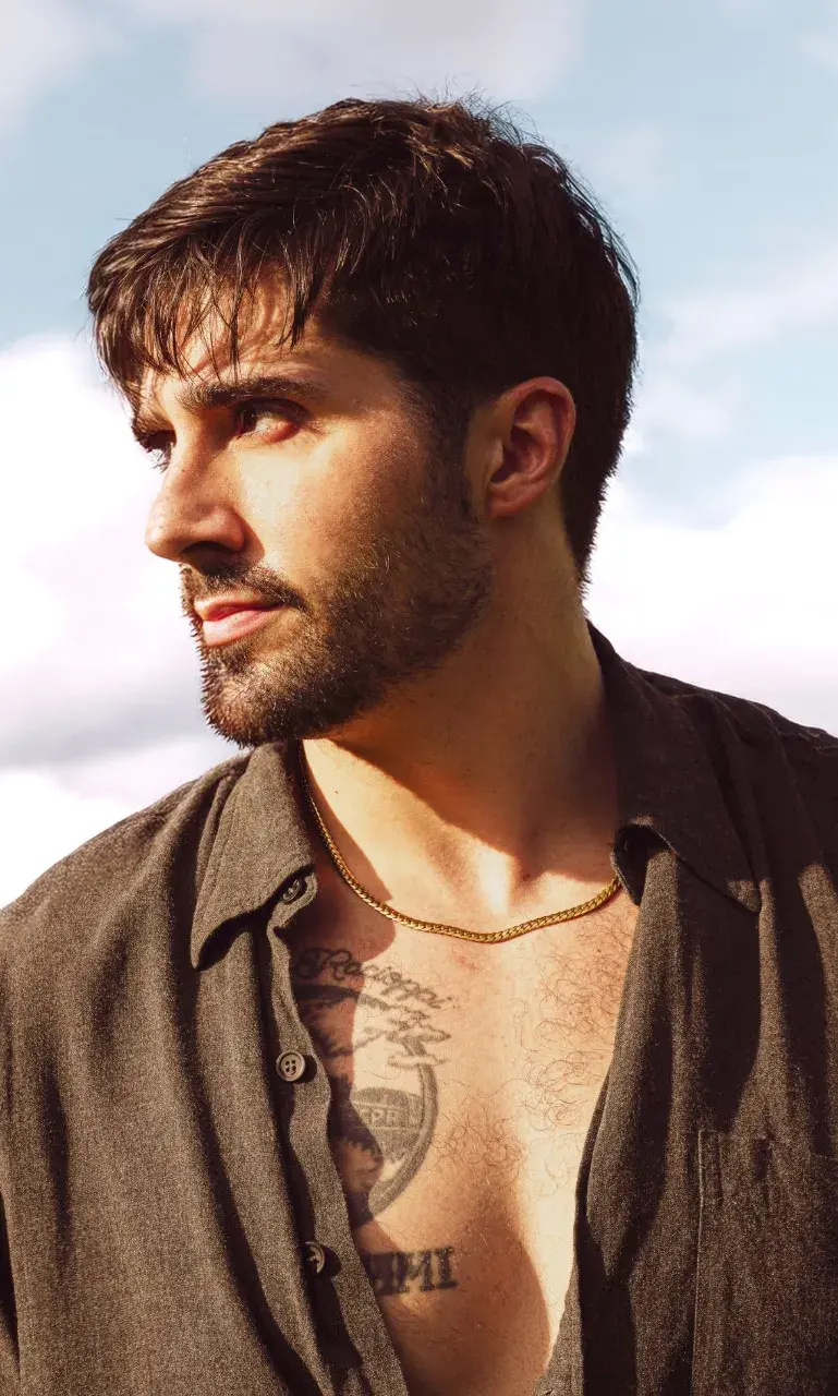 ขอ2เลือกไม่ถูก จะหนุ่มไทยหรือสาย.ฝ