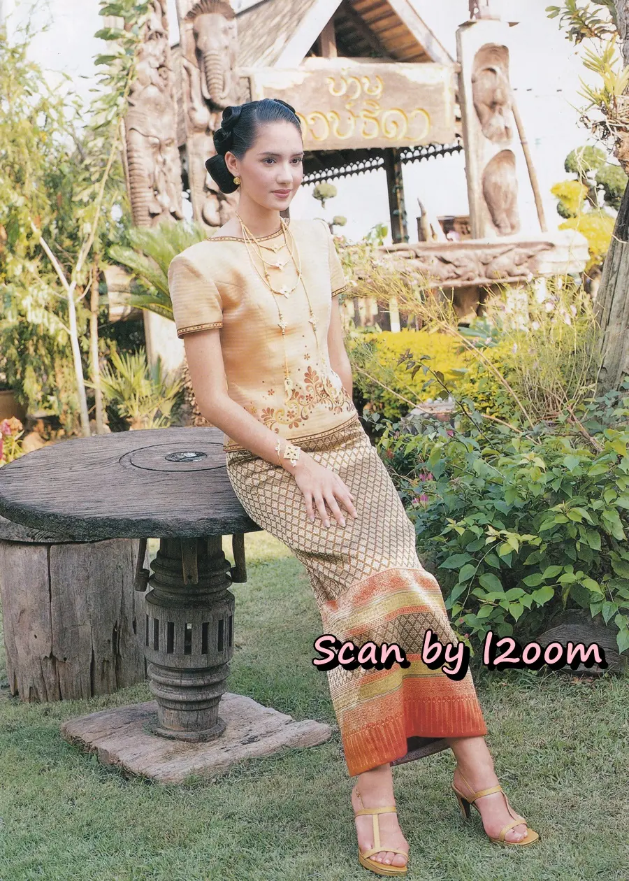 (วันวาน) ซาร่า มาลากุล & ราโมน่า ซาโนลารี่ @ นิตยสาร หญิงไทย ปีที่ 24 ฉบับที่ 558 ปักษ์แรก มกราคม 2542