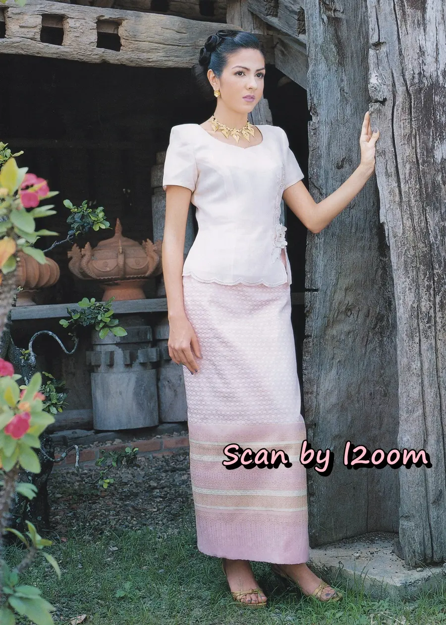 (วันวาน) ซาร่า มาลากุล & ราโมน่า ซาโนลารี่ @ นิตยสาร หญิงไทย ปีที่ 24 ฉบับที่ 558 ปักษ์แรก มกราคม 2542