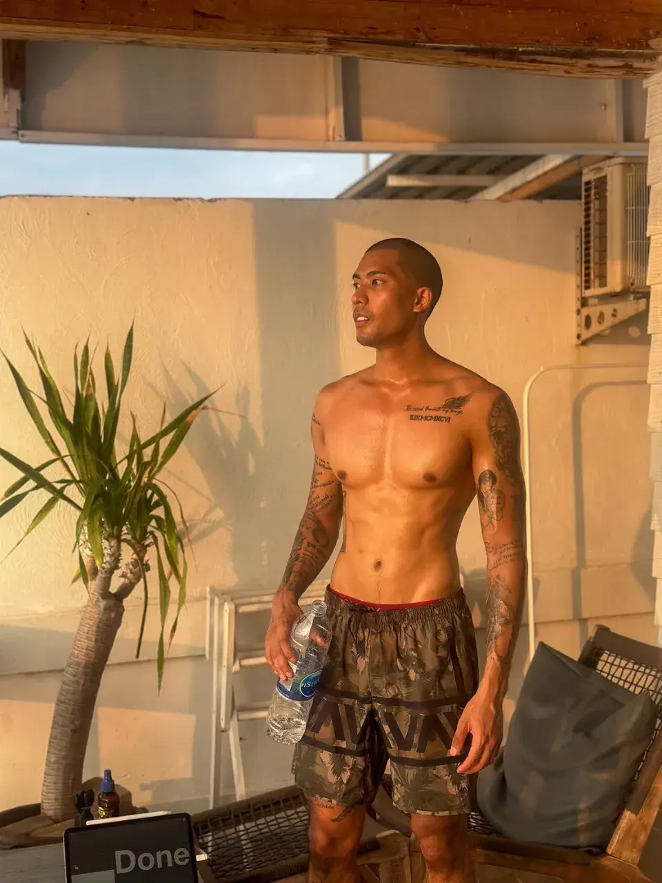 ทหารหนุ่มเทรนเนอร์