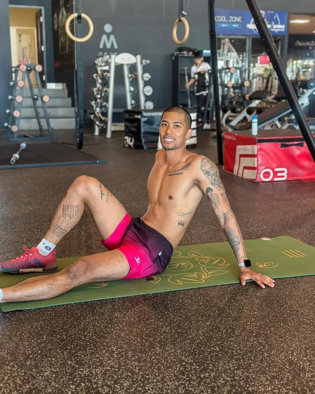 ทหารหนุ่มเทรนเนอร์