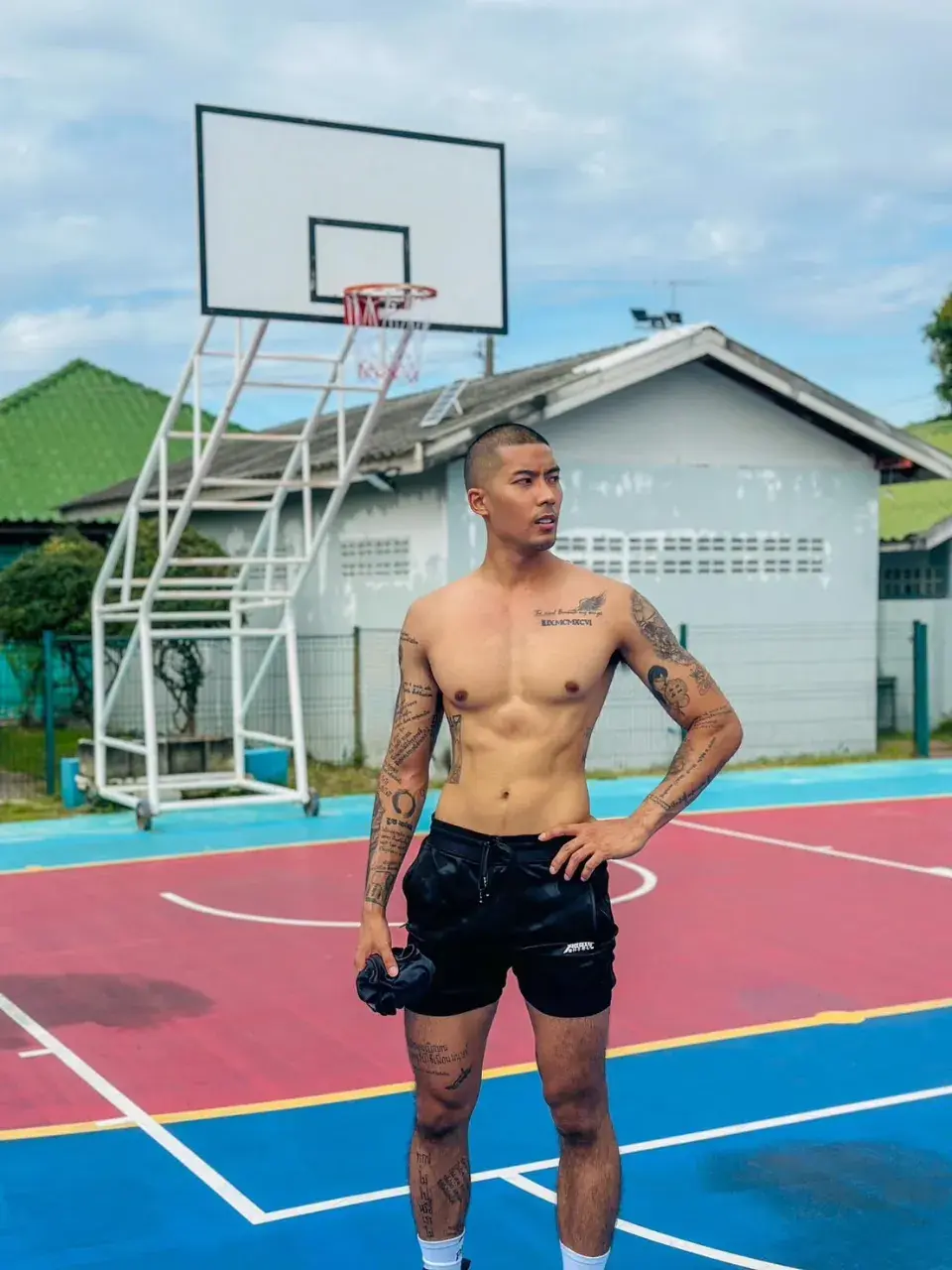 ทหารหนุ่มเทรนเนอร์