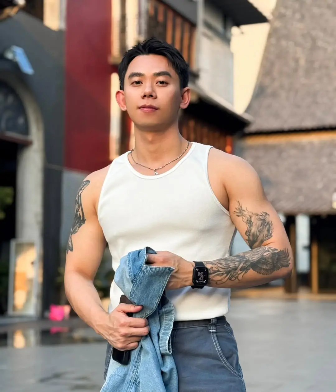 Social Media Influencers : คูมปลาวาฬ