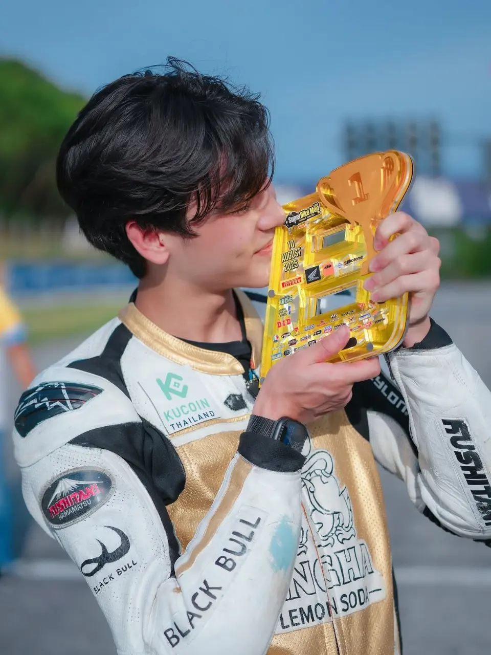 อิงค์ อัศวานันท์ แชมป์Super Bike