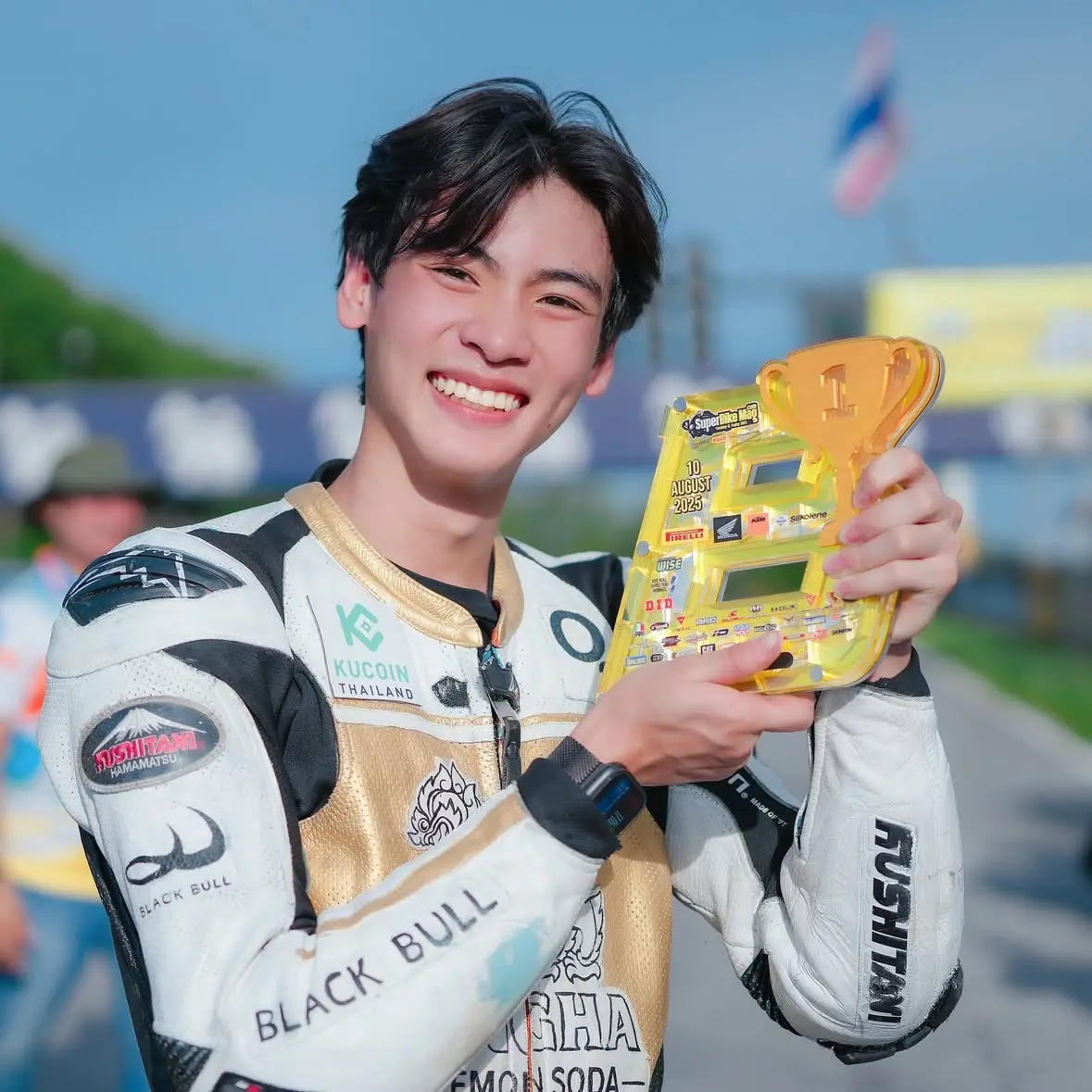 อิงค์ อัศวานันท์ แชมป์Super Bike