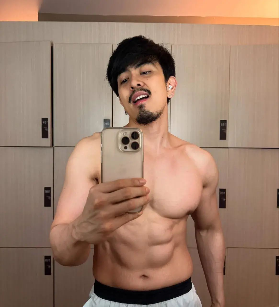 ความเข้มเข้าตา