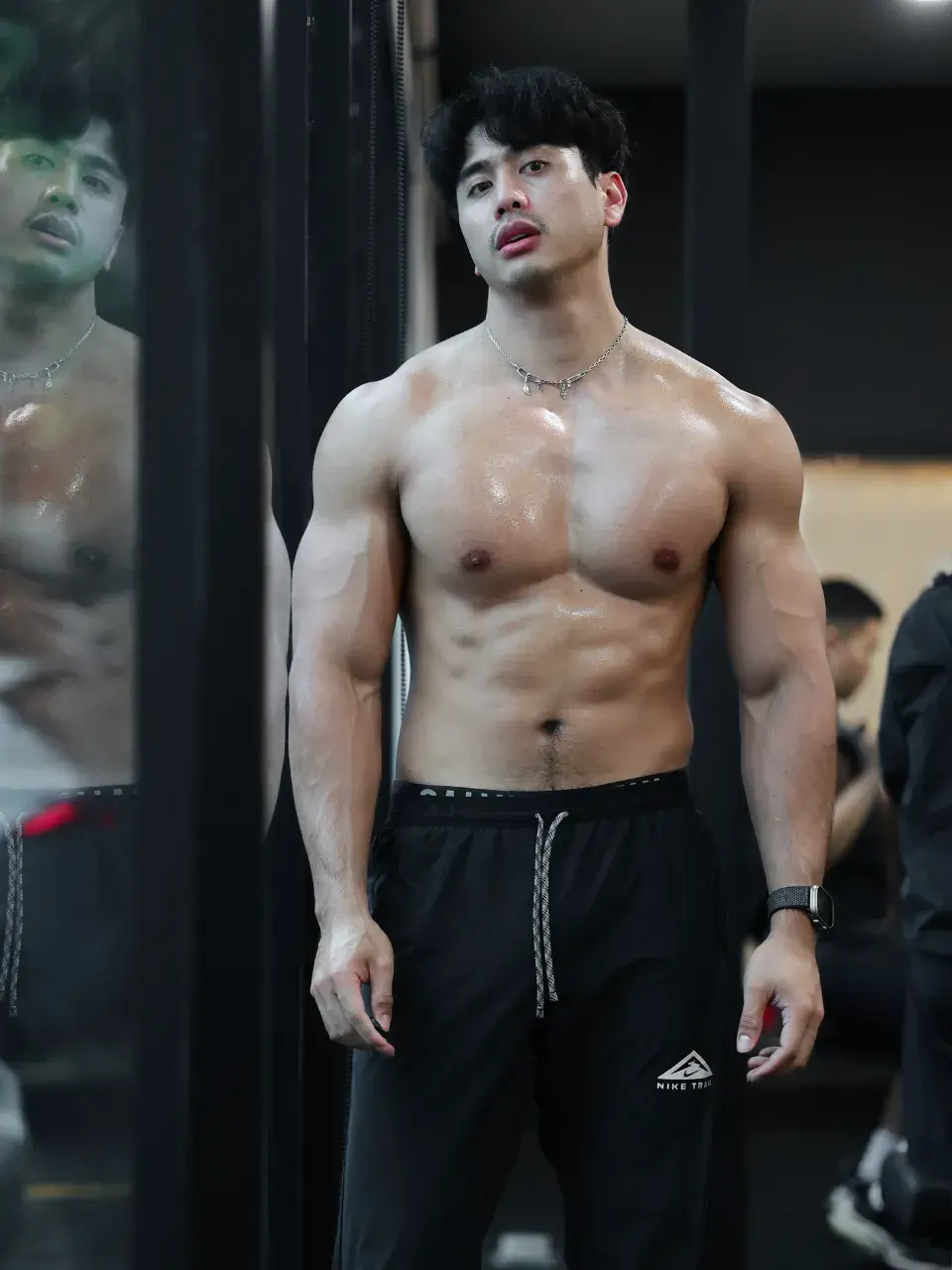 หนุ่มล่ำๆอยากปล้ำเลยพี่