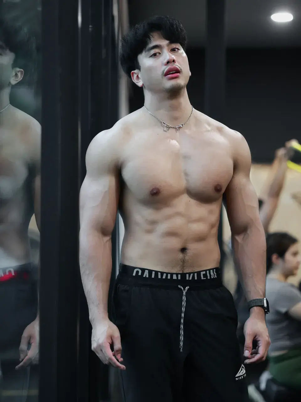 หนุ่มล่ำๆอยากปล้ำเลยพี่