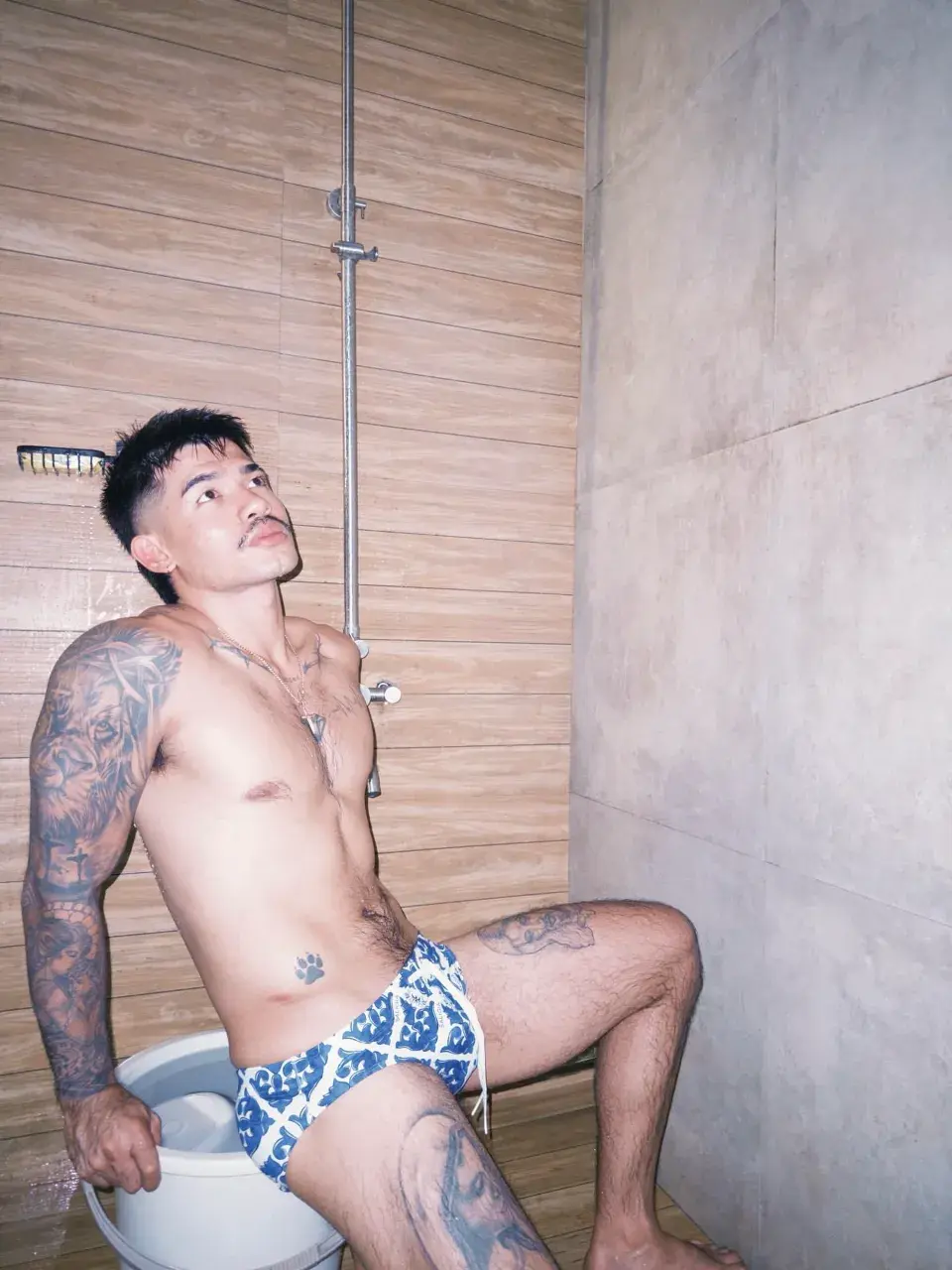 ไอ่ต้าวจอมทะเล้น