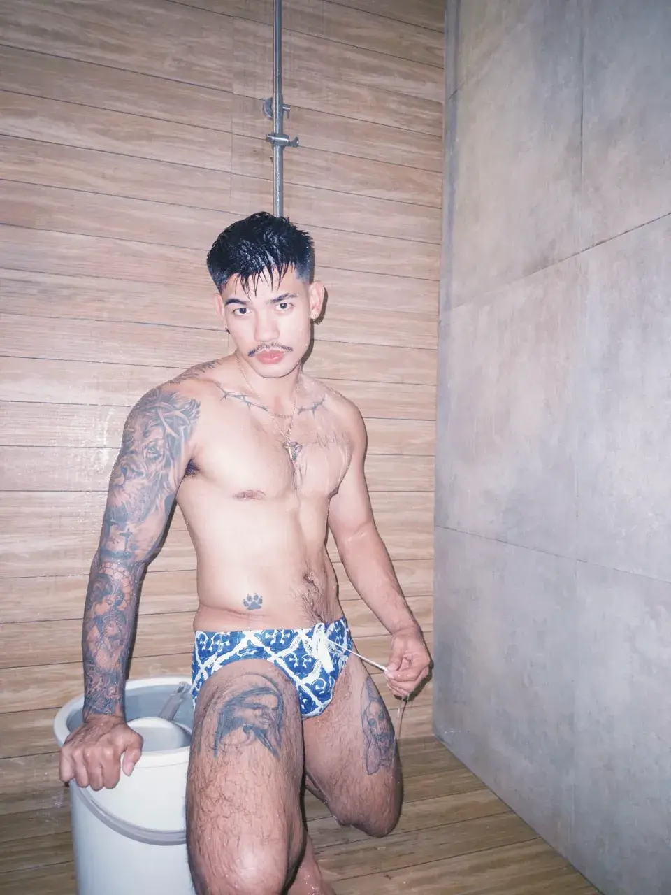 ไอ่ต้าวจอมทะเล้น