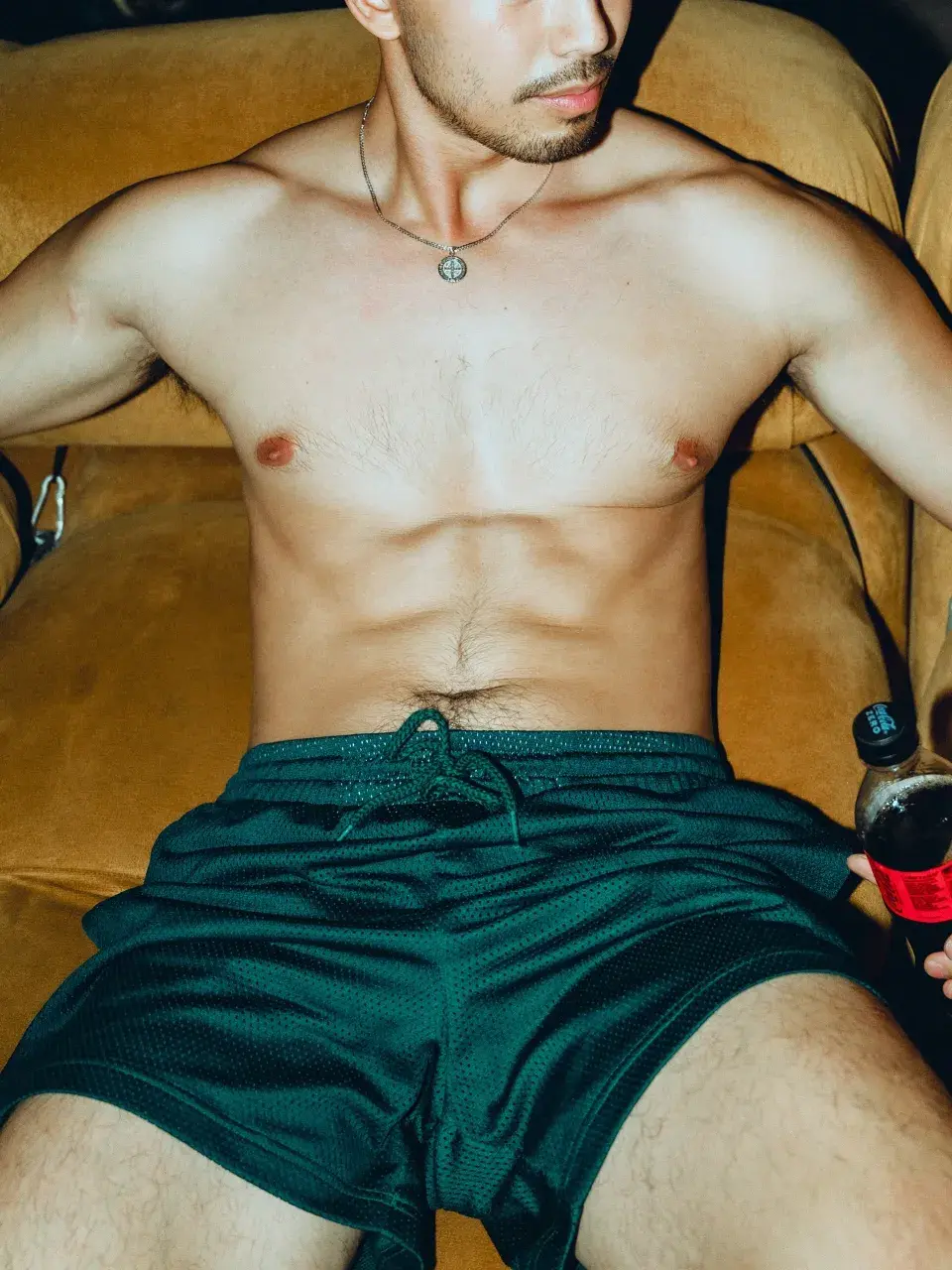 ไอ่ต้าวจอมทะเล้น