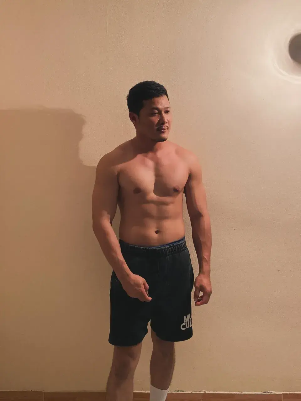 ไอ่ต้าวจอมทะเล้น