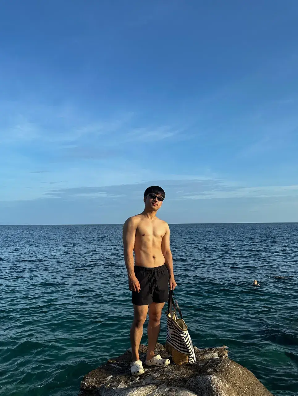 อมก่อนที่เธอจะเลีย