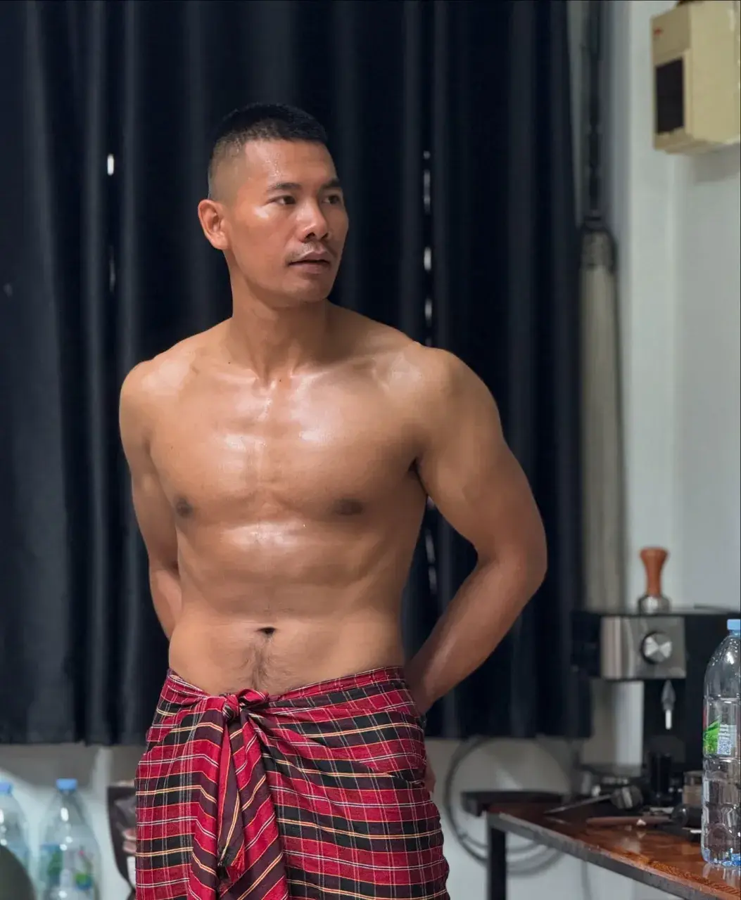 นี่ซินะ...ยอมตั้งแต่หน้าประตู