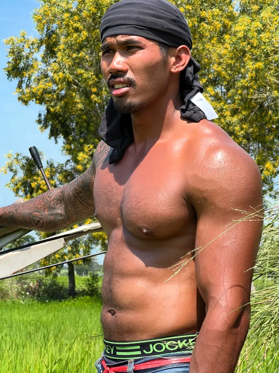 หูยยยพี่เบิ้มมมม