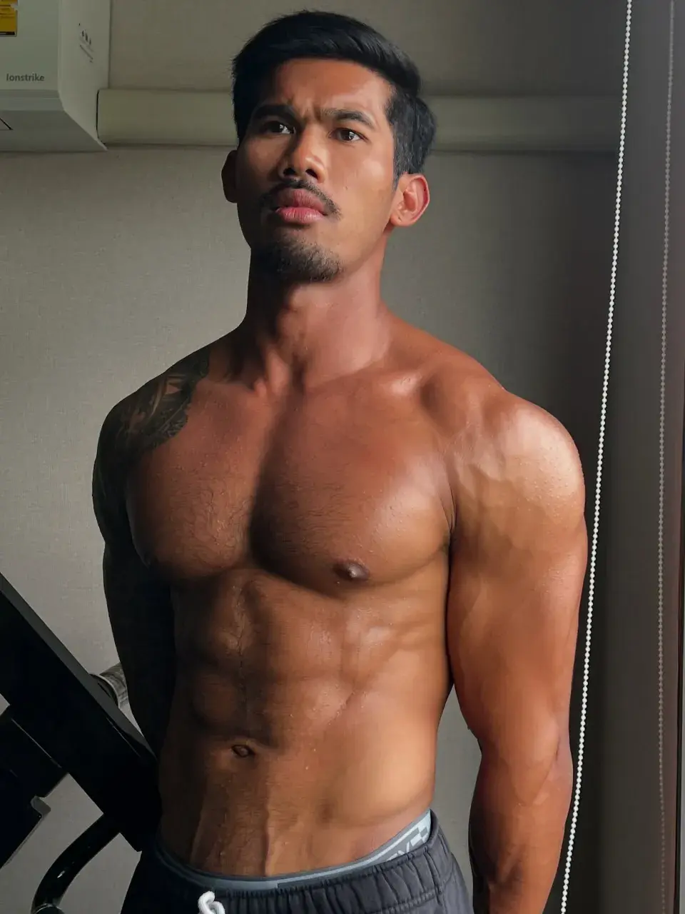 หูยยยพี่เบิ้มมมม