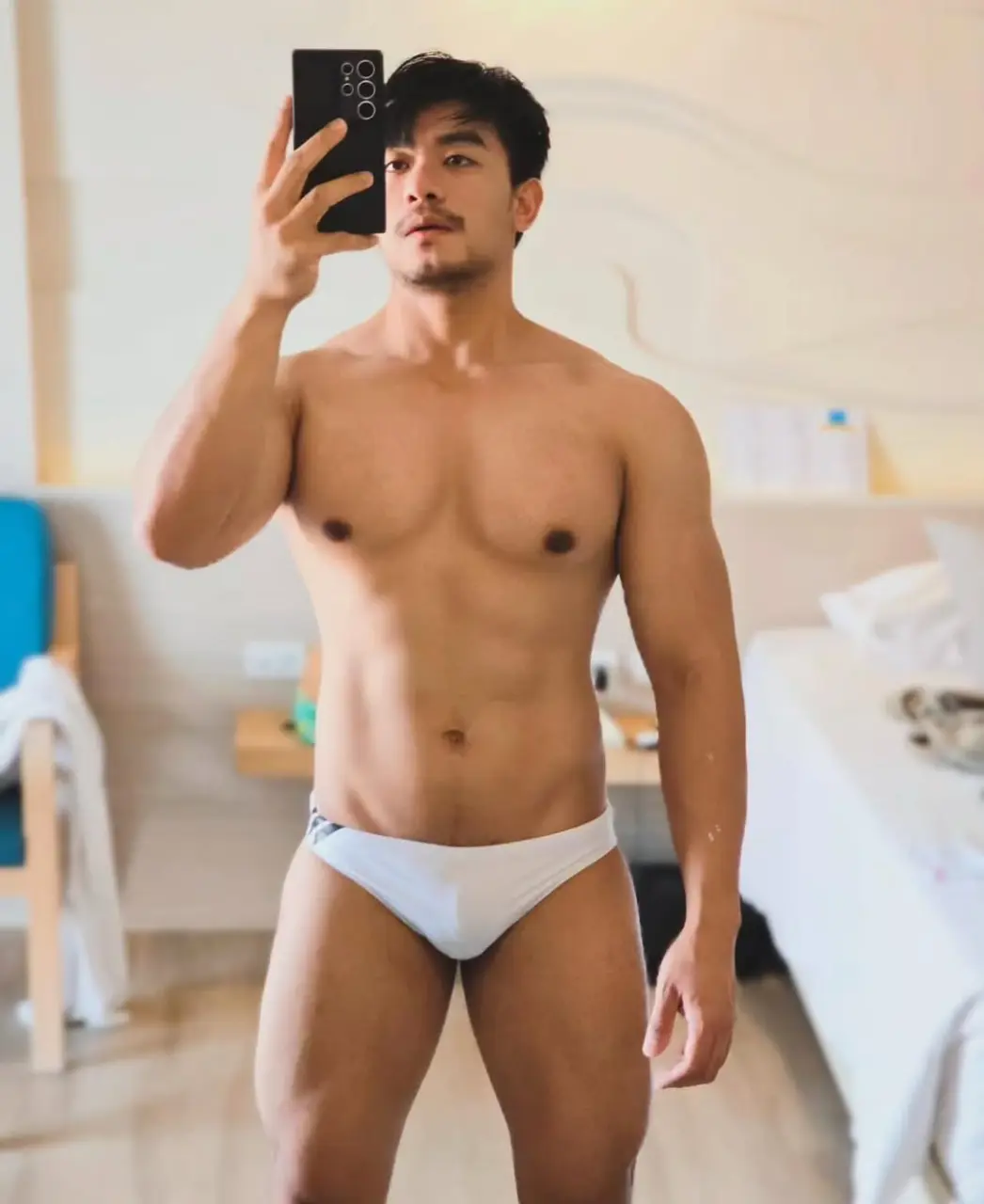 Cool GUY : Kim'wz TD